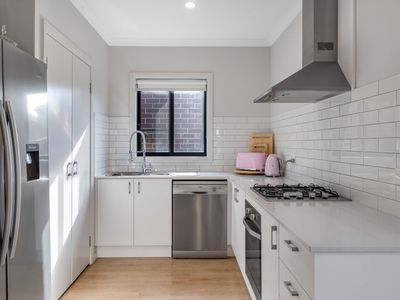 11 Hythe Place, Mickleham