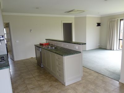 2 / 1-3 Racecourse Road, Nagambie