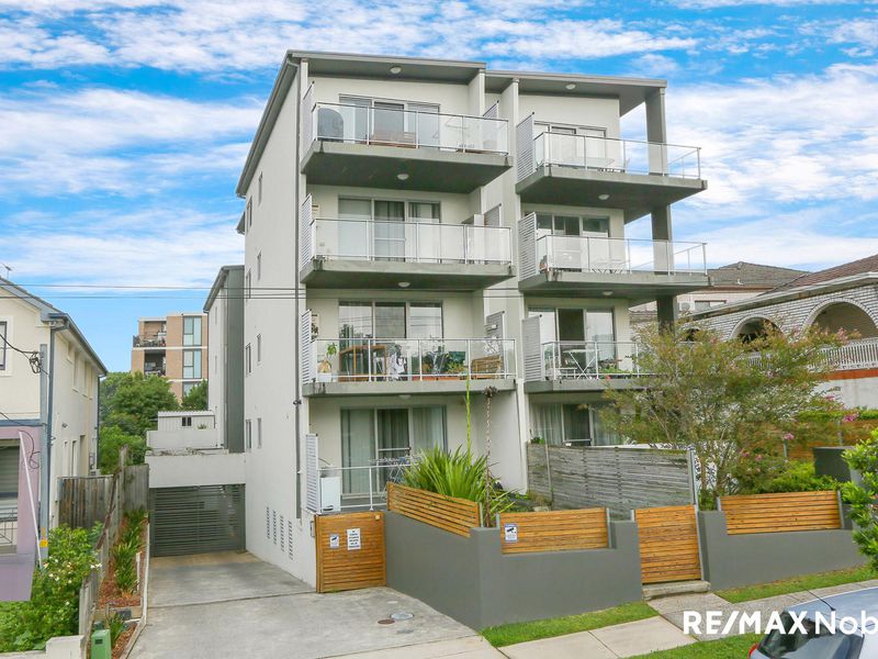 12 / 3 Charles Street, Carlingford