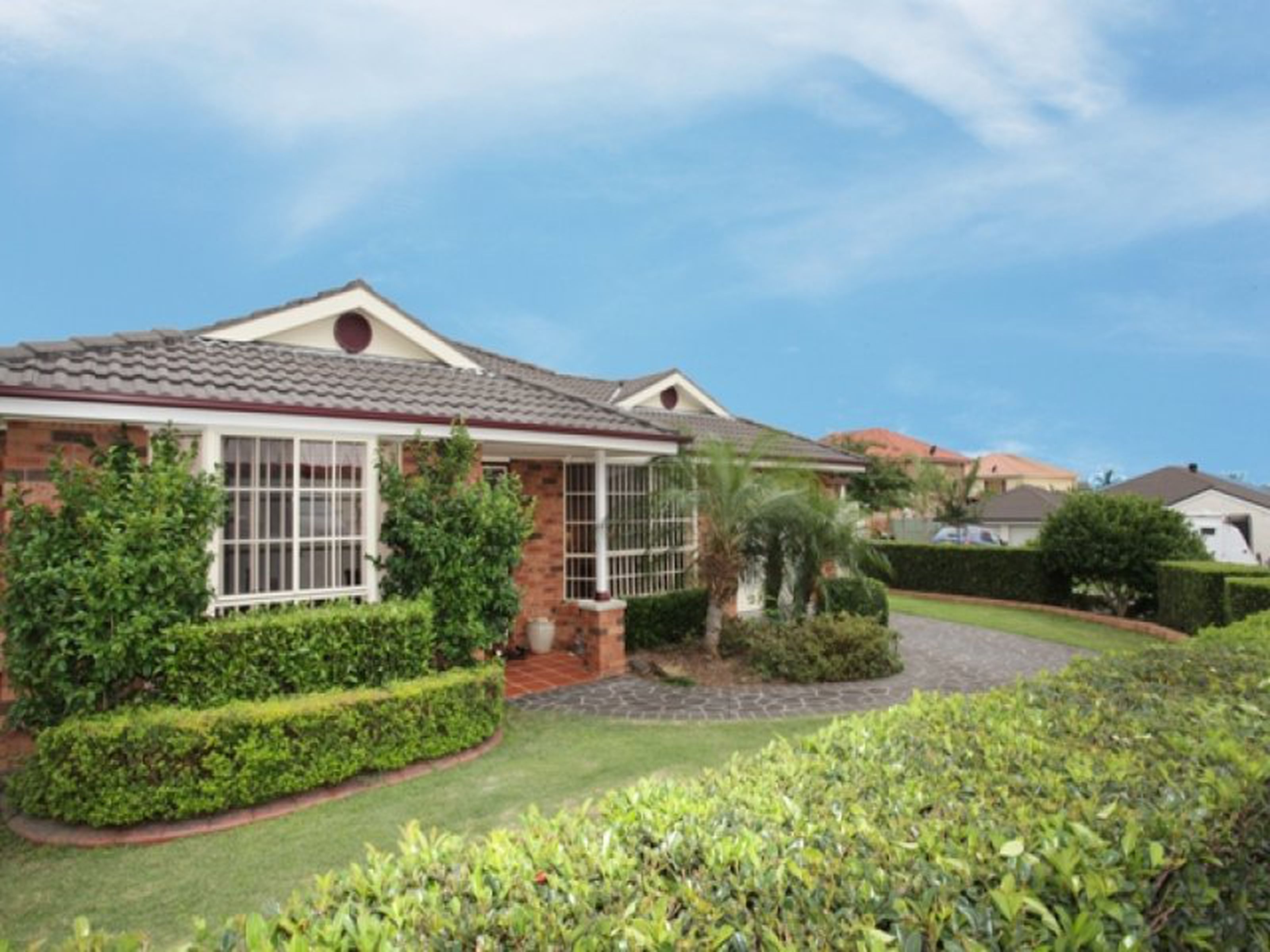 10 Beal Place, GLENMORE PARK