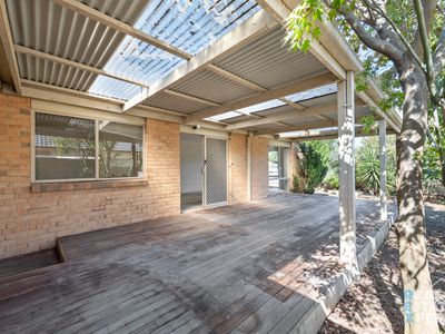 2 Greenlea Grove, Hampton Park