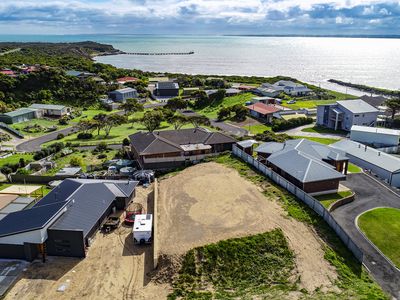 16 Cape Buffon Drive, Southend