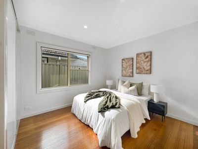 15 Dongola Road, West Footscray