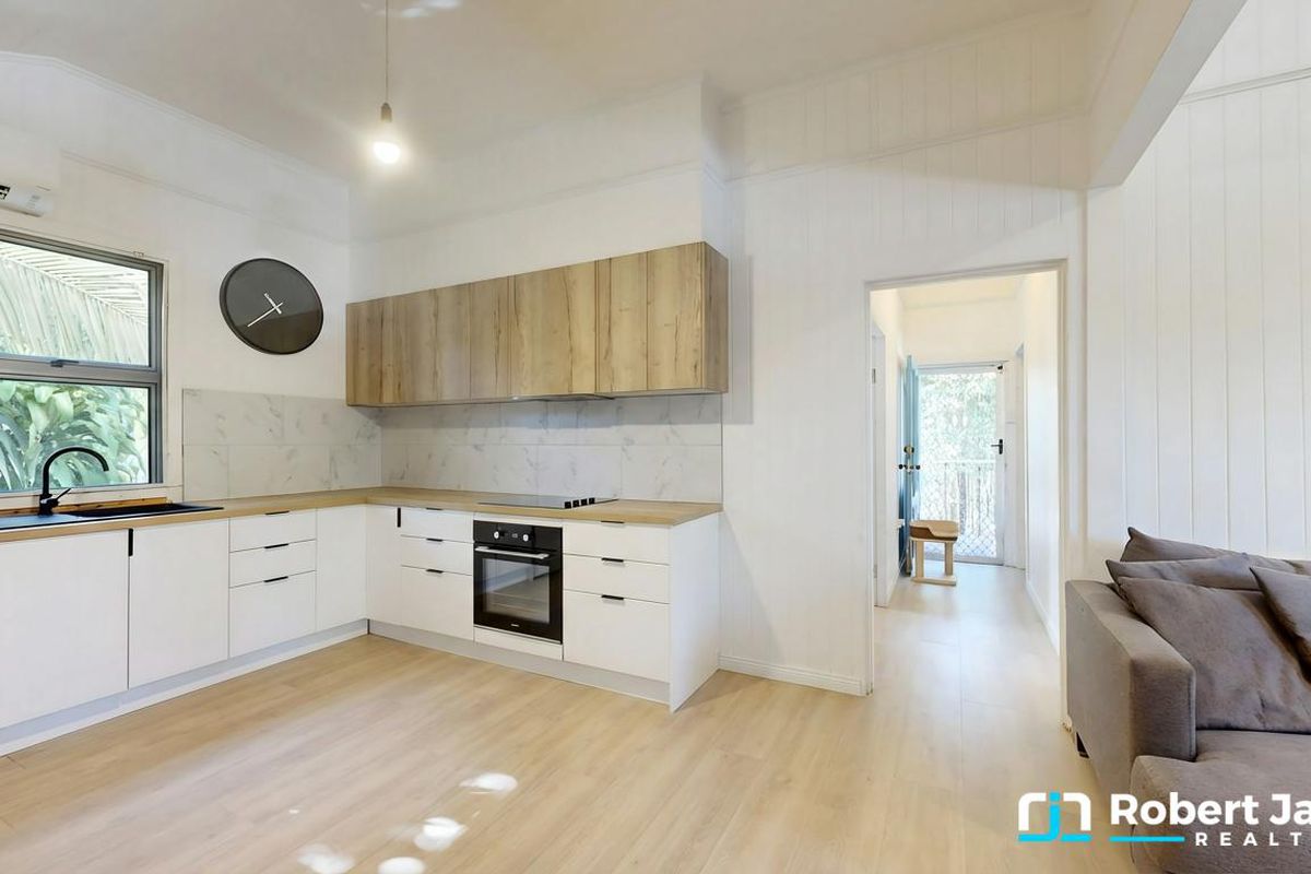 42 Laguna Street, Boreen Point