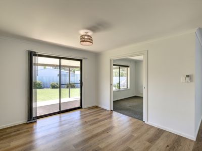 2 Myrtle Avenue, Murray Bridge