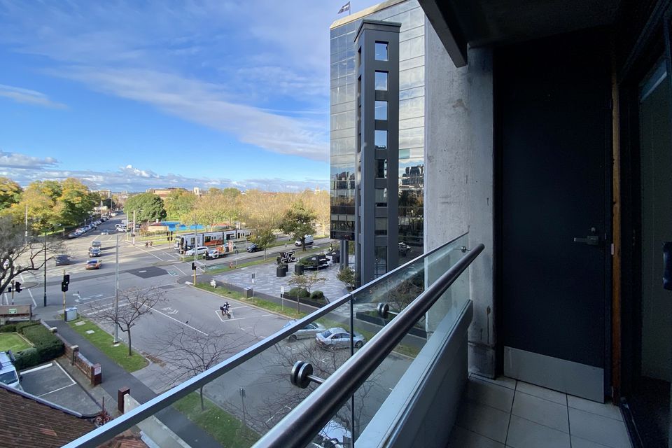 526 / 572 St Kilda Road, Melbourne