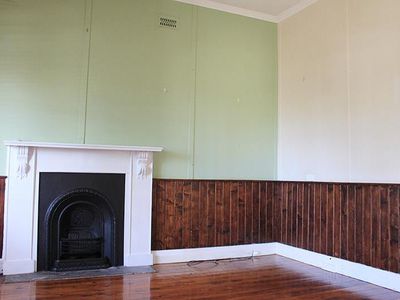27 Binstead Street, Blayney