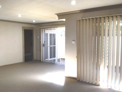 6 / 58 Peterborough Avenue, Lake Illawarra