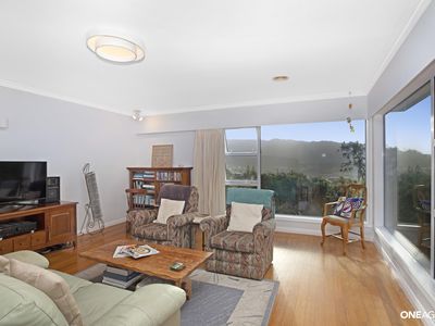 13 Wilmshurst Place, Tawa