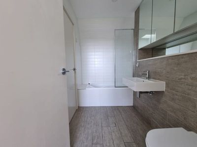 20 / 1 William Street, Alexandria