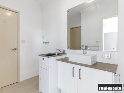 6 / 14 John Street, Bentley