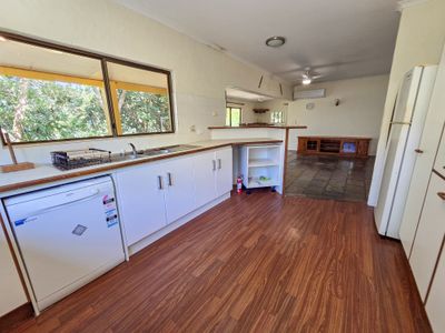 12 Pryde Street, Cooktown