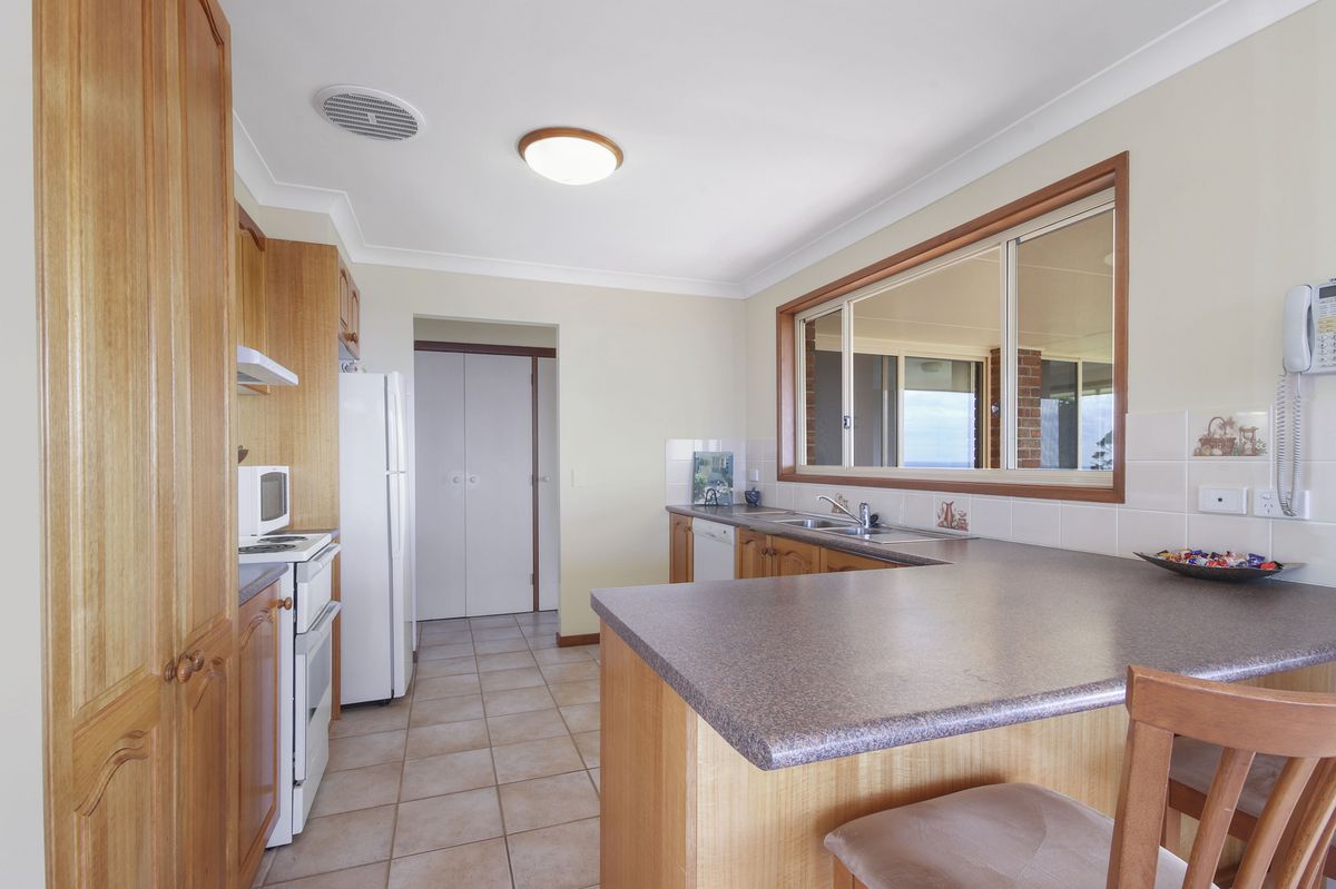17 Warbler Crescent, North Narooma