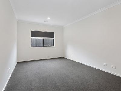 1B Elliott Avenue, Highton