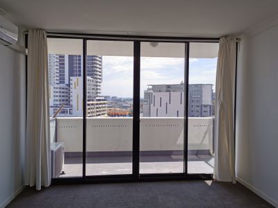 705 / 420 Macquarie Street, Liverpool