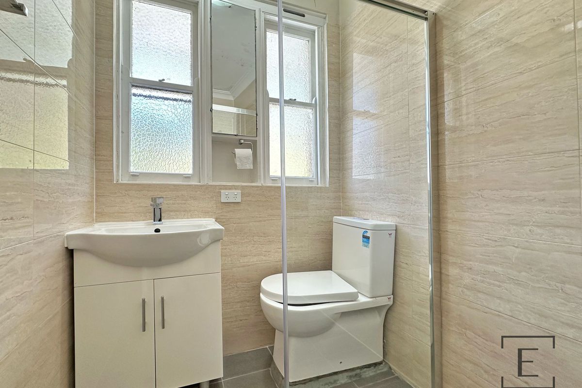 2A Doig Avenue, Denistone East