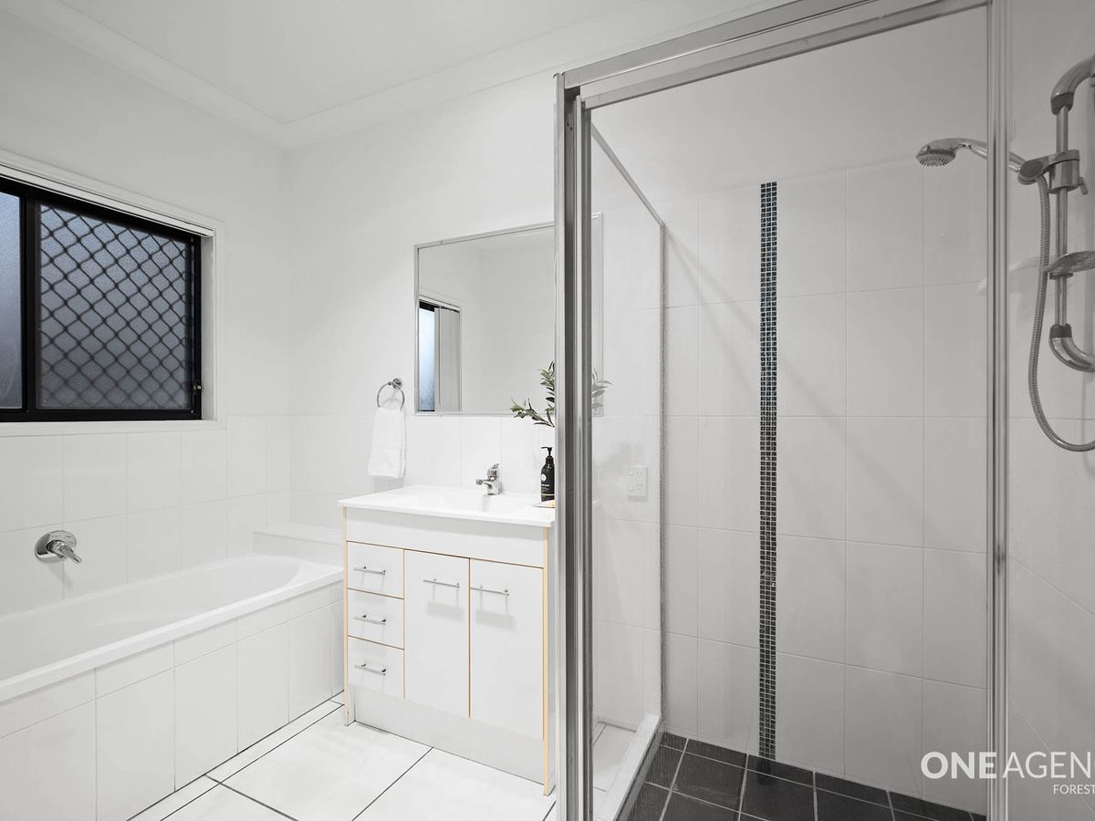 16 Emerson Close , Durack