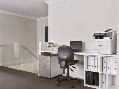 9 Sunnybrook Drive, Wheelers Hill