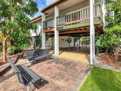 10 Calandrinia Court, Moulden