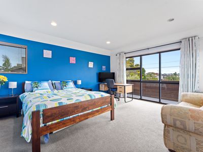 27 Gulf View Road, Murrays Bay