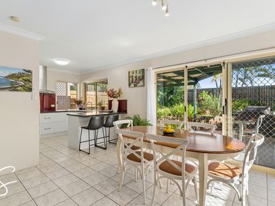 8 Appleyard Crescent , Coopers Plains