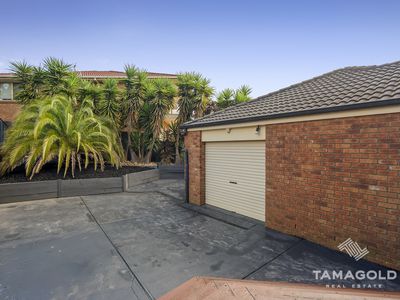 5 Wetherby Court, Rowville