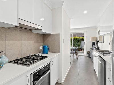 1 / 18 Station Street, Dapto