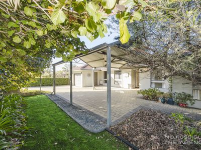 8 Dillenia Way, Greenwood