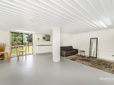 14 Mount Louisa Drive, Mount Louisa