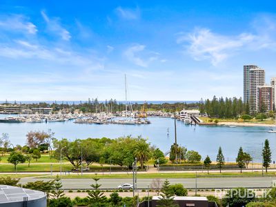 1102 / 4 COMO CRESCENT, Southport