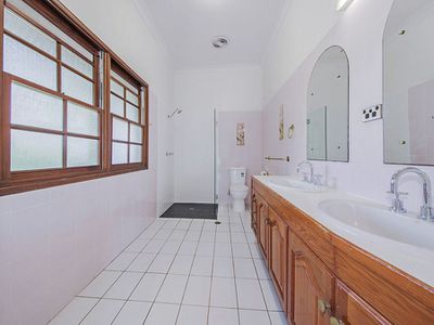 380 Grassdale Road, Gumdale