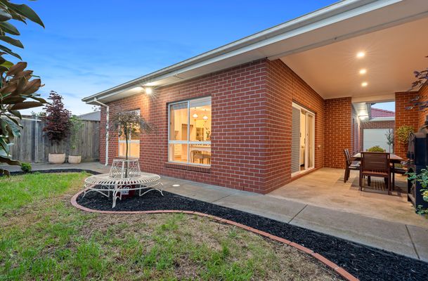 42 Hartney Avenue, Mickleham