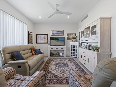 141 / 3 Pendraat Parade, Hope Island