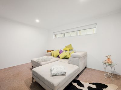 5 Binomial Way, Piara Waters