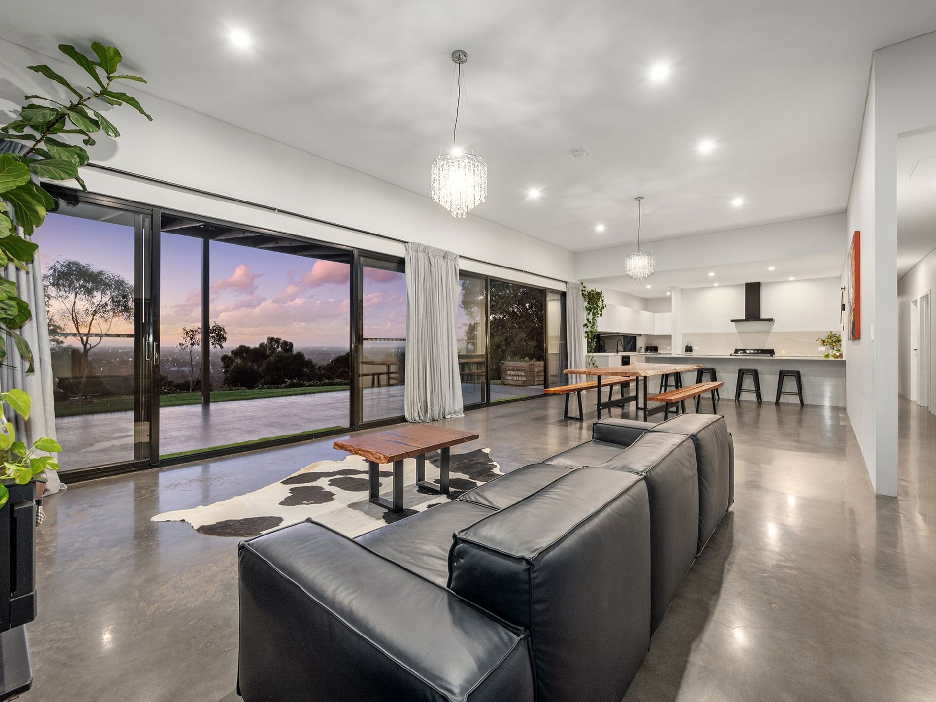 17 Bromfield Drive, Kelmscott