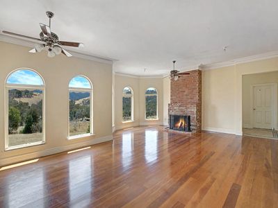 5 Bruces Lane, Tyaak