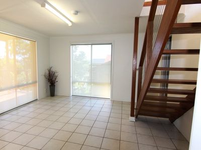 53 South Street, Forster