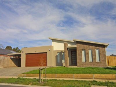 1 Quahlee Court, Woodend