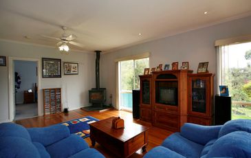 25-27 Grant Court, Beaconsfield Upper
