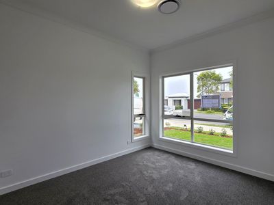 79 Armoury Road, Jordan Springs