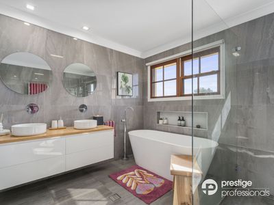 3 Eildon Court, Wattle Grove