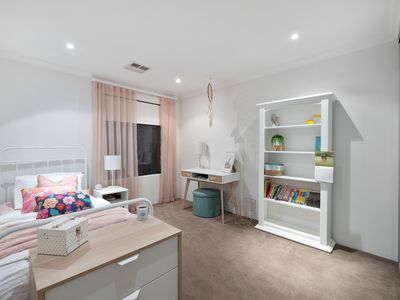 2 Waterview Parade, Southern River