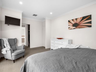 39 BROULEE LANE, Secret Harbour