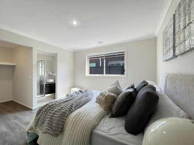 13 Kellerman Drive, Point Cook