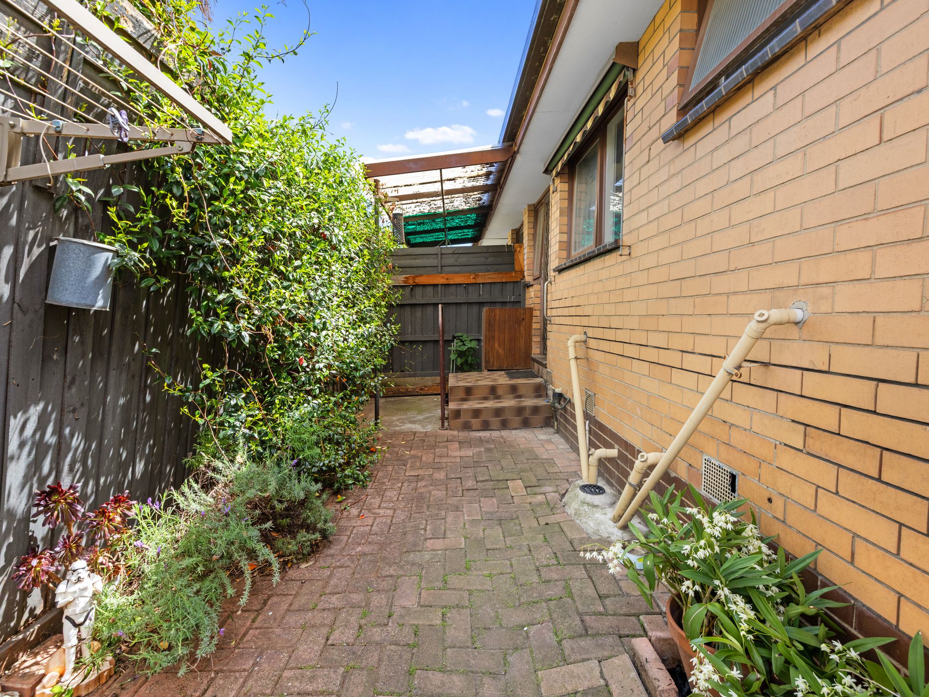 8 / 35 Elphinstone Street, West Footscray