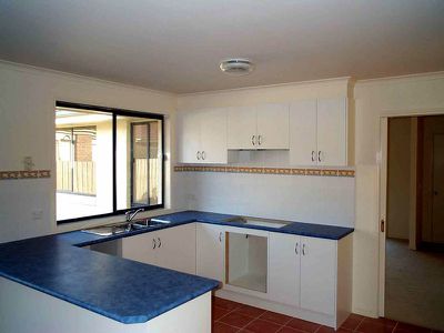 Narre Warren North