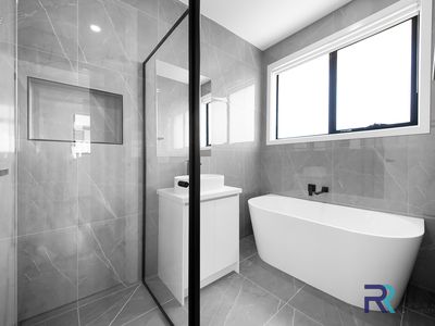 16 Whippet , Tarneit