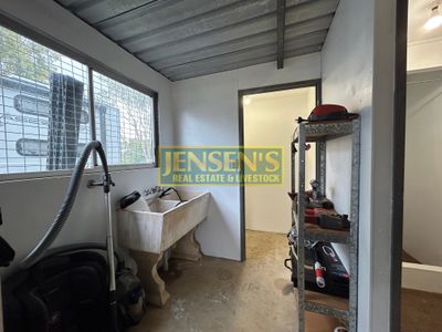 21 Simpson Street, Columbia