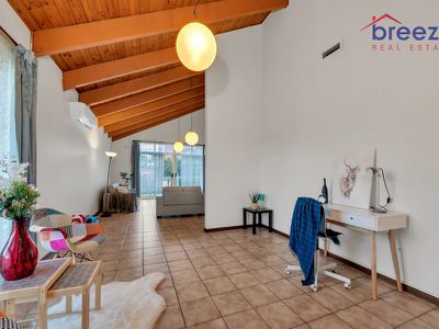 31 Snow Gum Road, Doncaster East