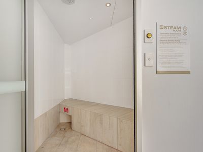 10E / 2 Nineteenth Avenue, Palm Beach